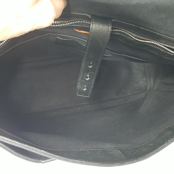 SHINOLA FLAP MESSENGER BAG IN BLACK/CANVAS-LEATHER - Picture 5 of 10